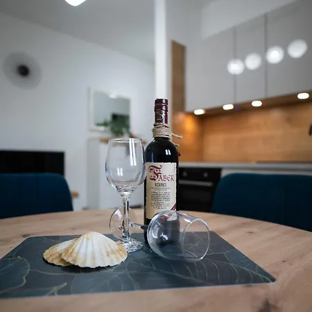 Apartment Adeo, Uvala Jazine,