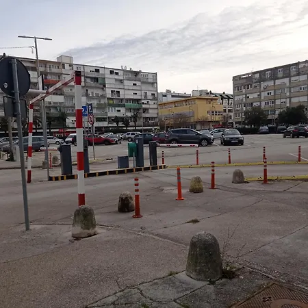 Daire Adeo, Uvala Jazine, Zadar