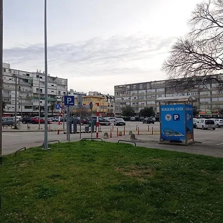 شقة Adeo, Uvala Jazine, *