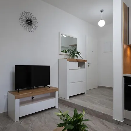 Adeo, Uvala Jazine, Appartement Zadar