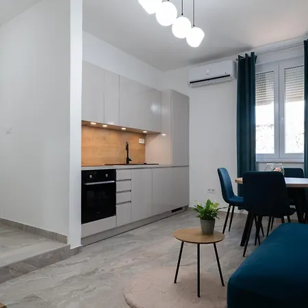 Appartement Adeo, Uvala Jazine, *